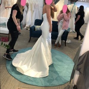 Mermaid style wedding dress